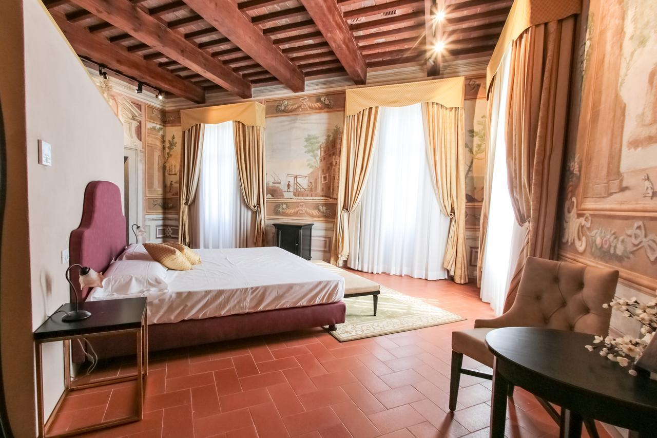 Relais Poschi 3* Pugnano