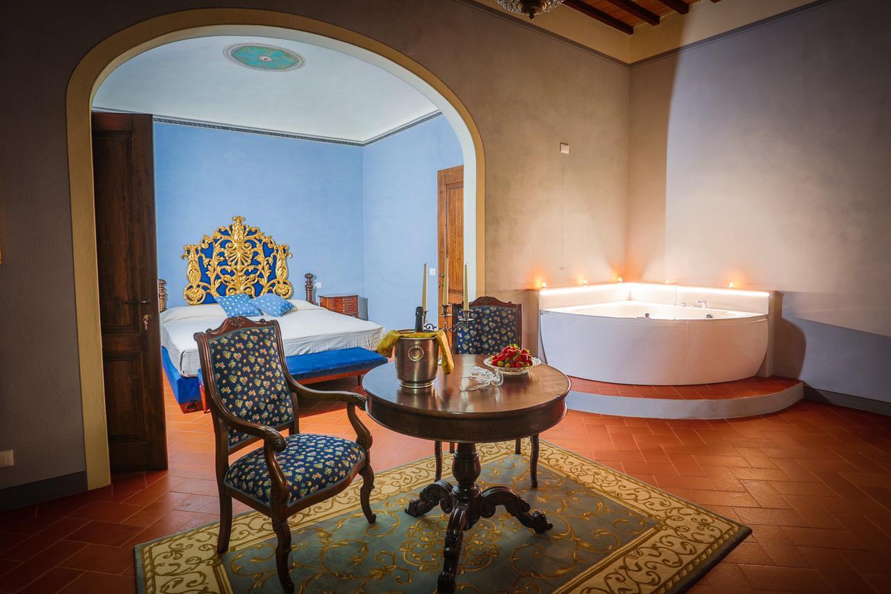 Relais Poschi Bed & Breakfast 3*