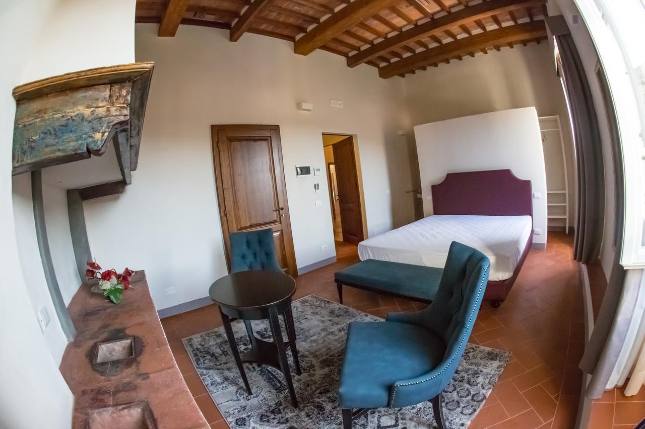 Relais Poschi Bed & Breakfast 3*
